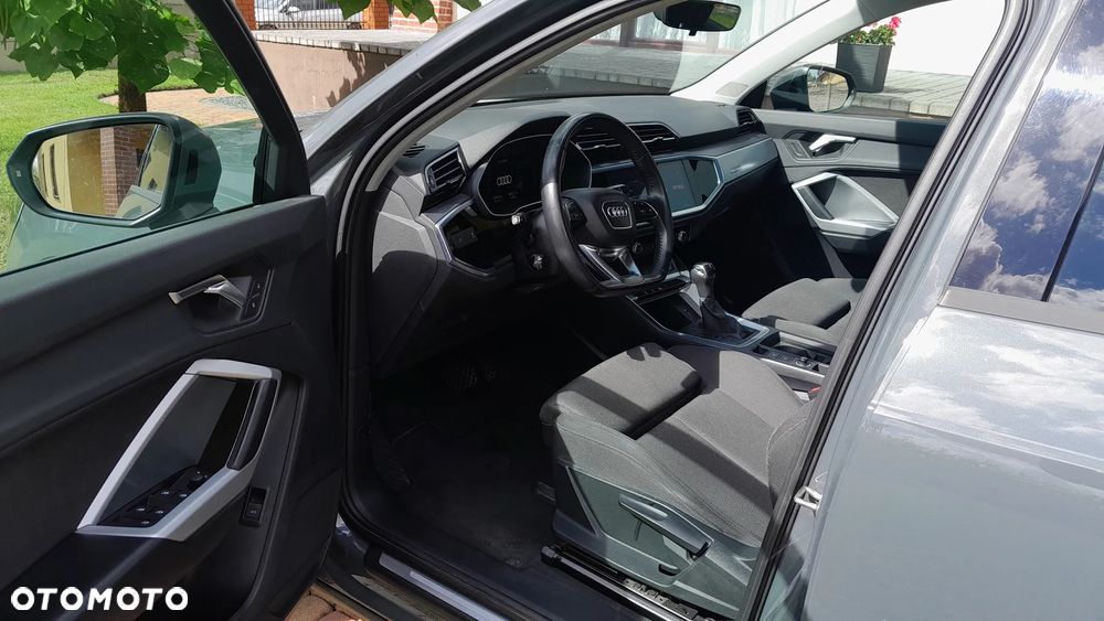 Audi Q3 2.0 TDI S tronic - 9