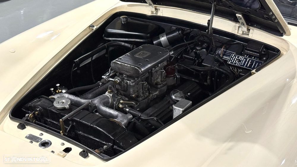 Lancia Aurelia - 37