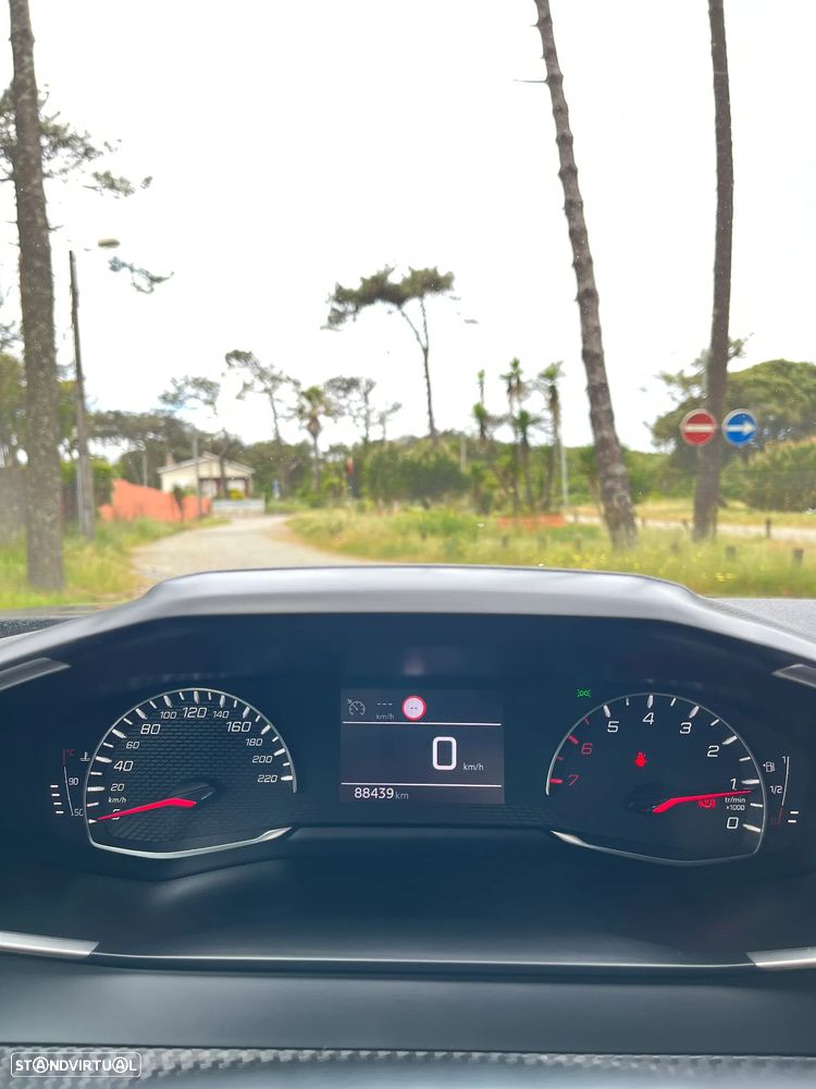 Peugeot 2008 PureTech 100 Stop&Start Active - 14