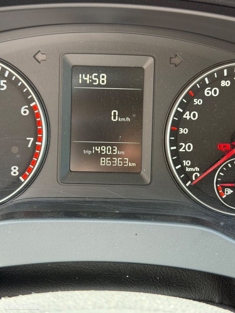 VW Jetta 1.2 TSi Comfortline - 16