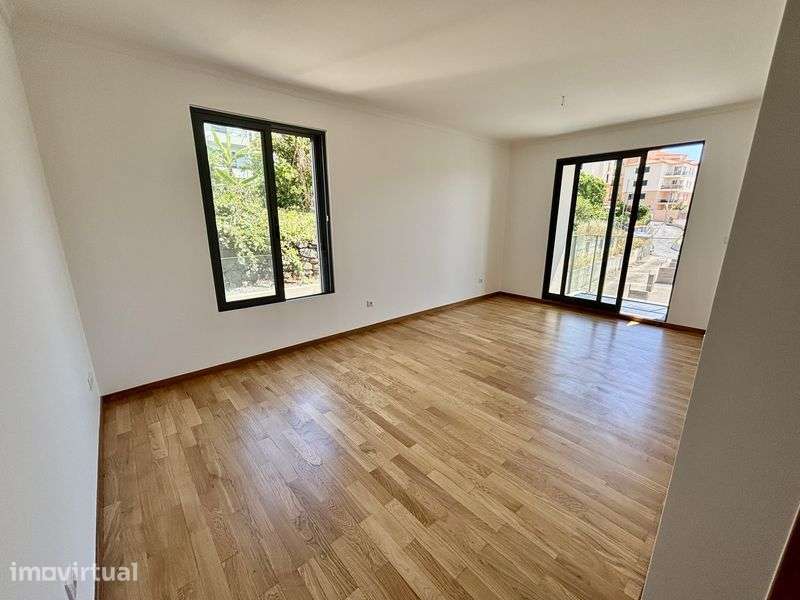Apartamento t1 - coração do garajau - Grande imagem: 2/7