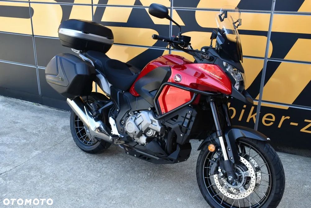 Honda VFR - 2