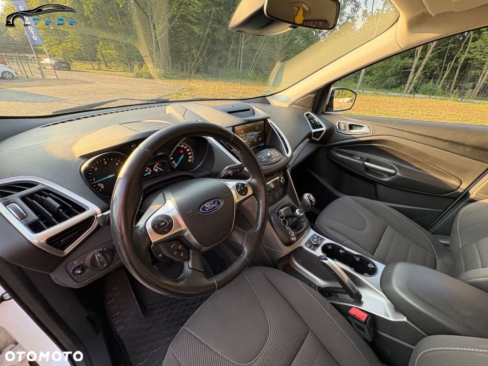Ford Kuga 2.0 TDCi FWD Titanium Plus - 19