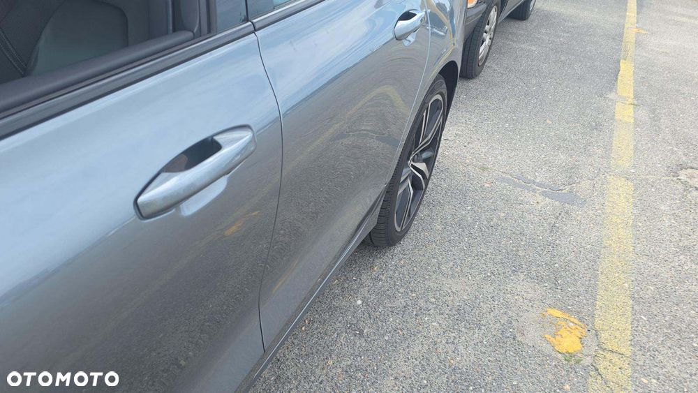 Volvo S60 T6 AWD R-Design - 15