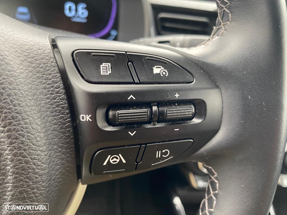 Kia Stonic 1.2 MPi Vibe - 20
