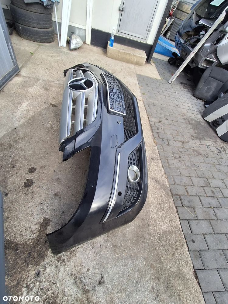 MERCEDES B-KLASA W245 ZDERZAK PO LIFCIE NA PDC CHROM Z GRILLEM KOLOR 191 DO MONTAŻU - 16