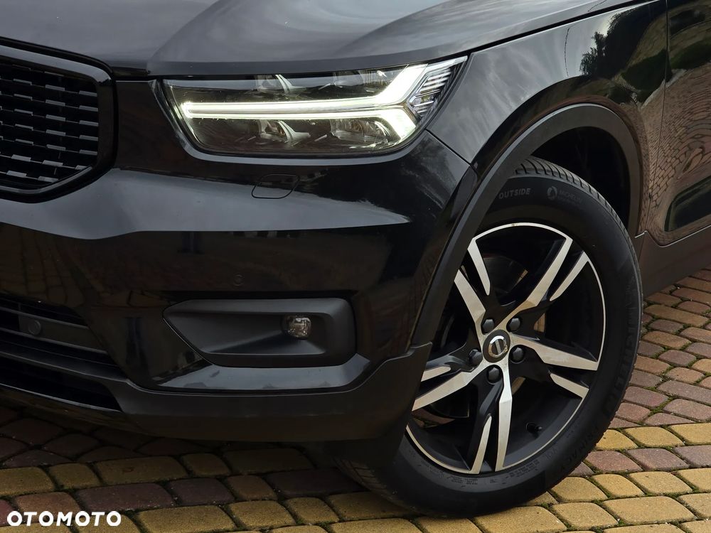 Volvo XC 40 B4 Ultra Black Edition - 18