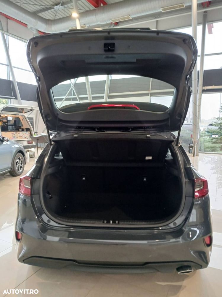 Kia Ceed - 5