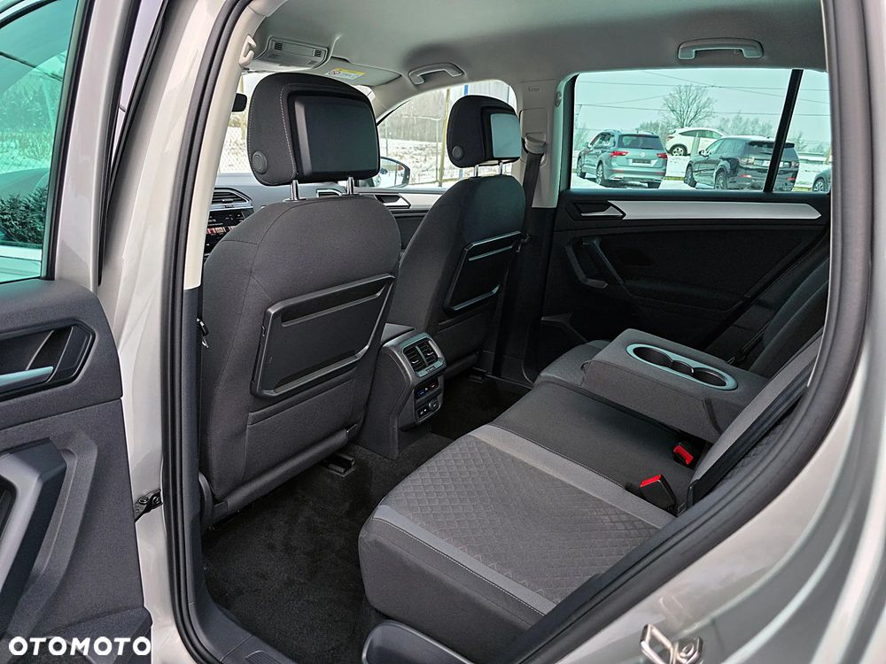 Volkswagen Tiguan 1.6 TDI SCR Comfortline - 27