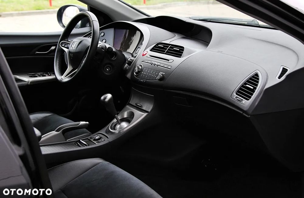 Honda Civic 1.8 GT Special Edition - 31