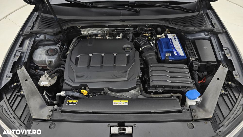 Volkswagen Passat - 24