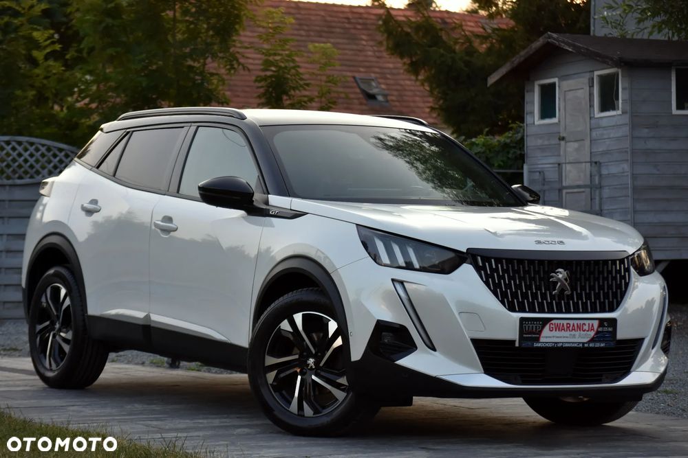 Peugeot 2008 PureTech 130 EAT8 GT Pack - 10