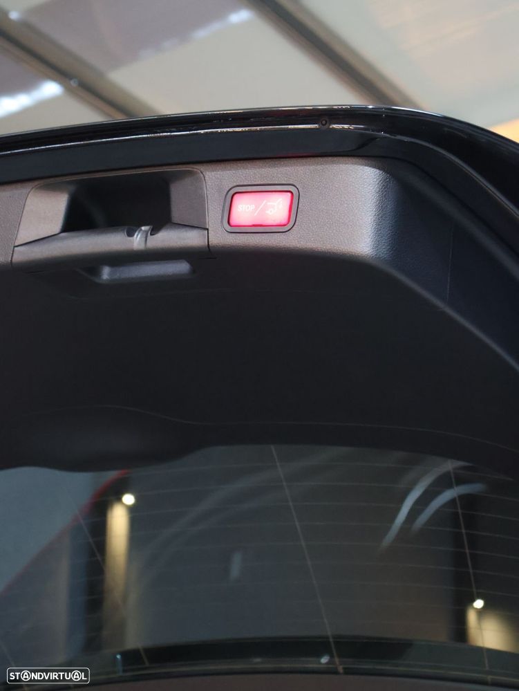 Mercedes-Benz C 180 d Avantgarde Aut. - 15