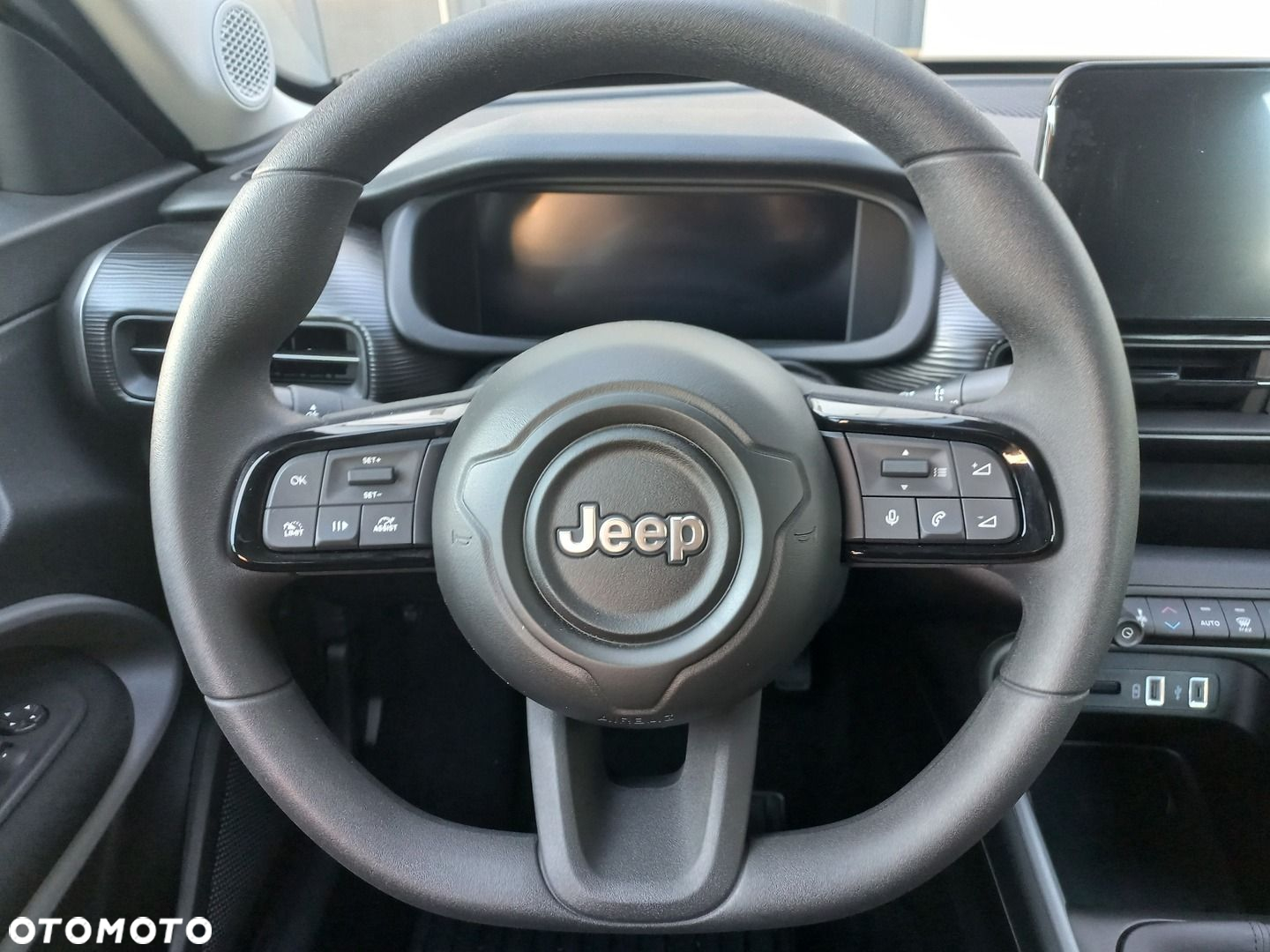 Jeep Avenger 1.2 GSE T3 Longitude FWD - 11
