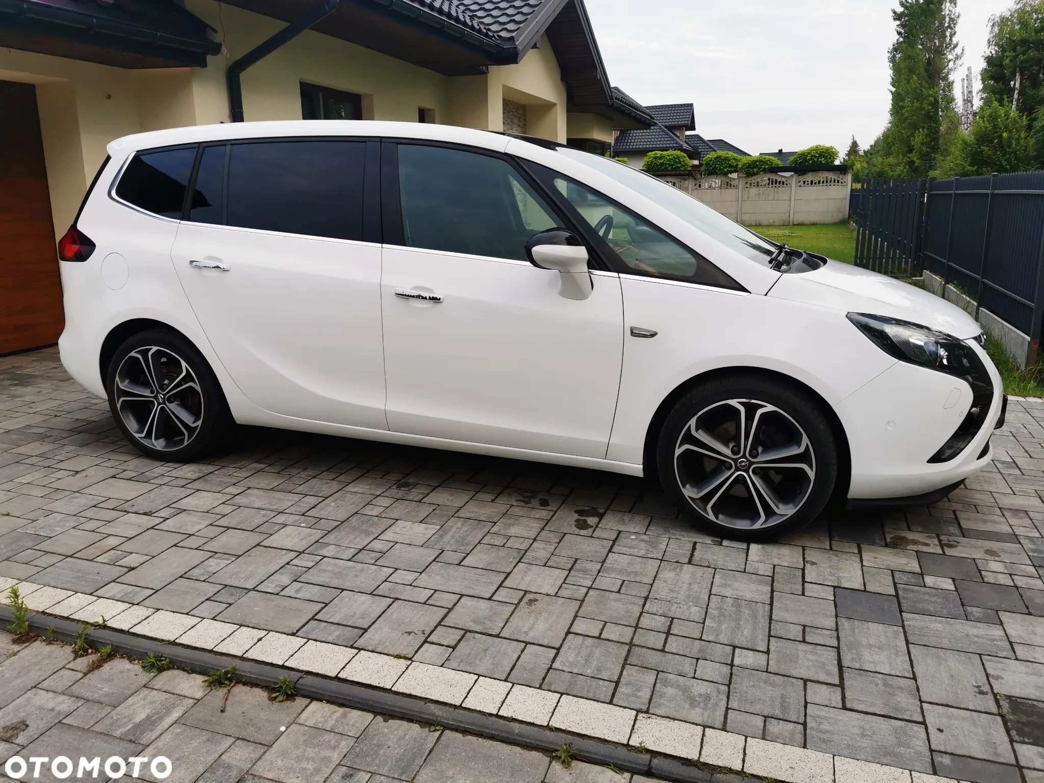 Opel Zafira 2.0 CDTI Cosmo - 5