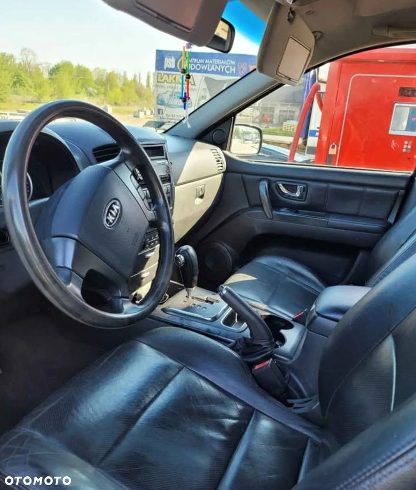Kia Sorento - 7