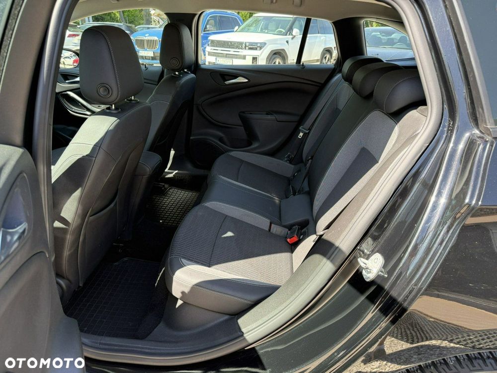 Opel Astra - 21