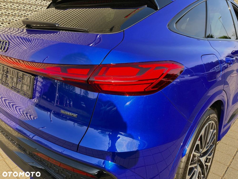 Audi Q5 Sportback - 10