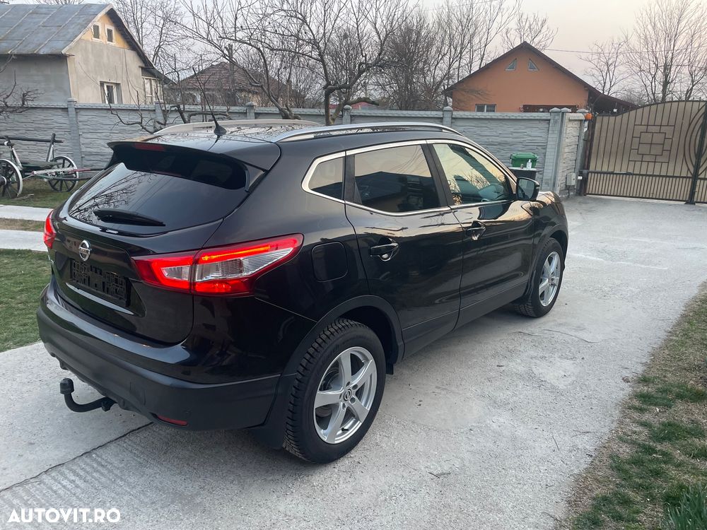 Nissan Qashqai - 4