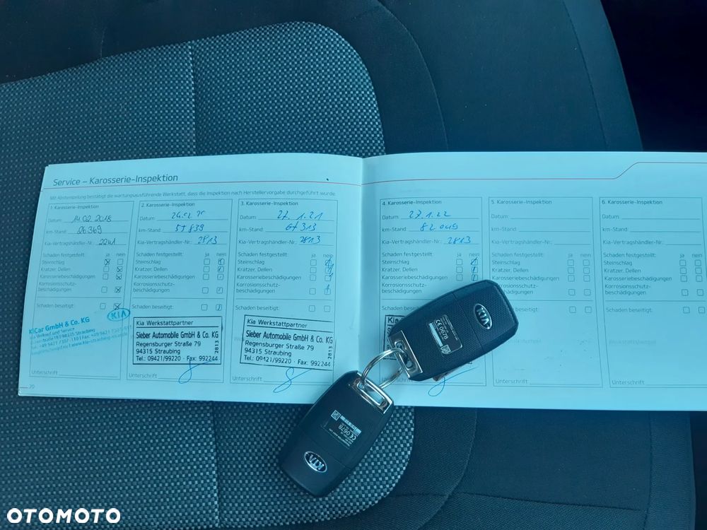 Kia Ceed 1.6 GDI Dream Team Edition - 21