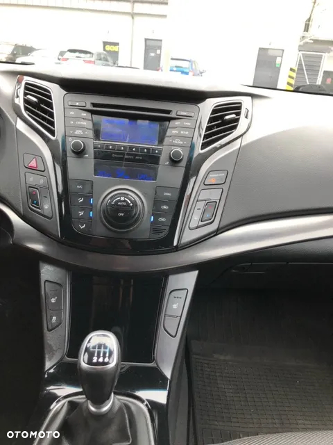 Hyundai i40 1.7 CRDi Comfort + - 7
