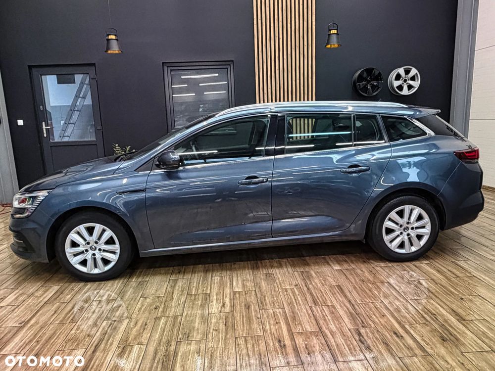 Renault Megane 1.5 Blue dCi Intens - 11