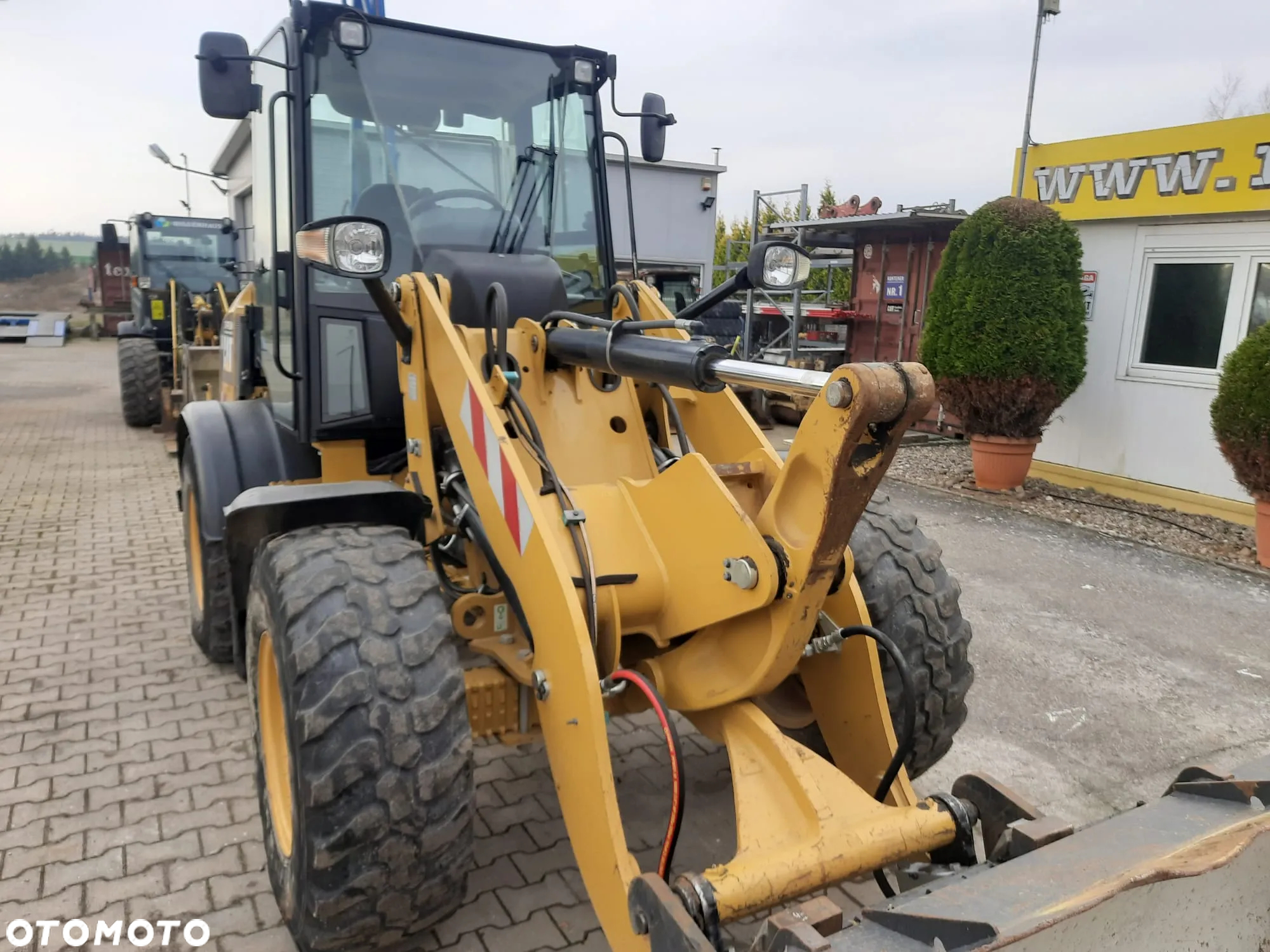 Caterpillar 908 M (2017r) 906 H2 M 907 H2 M 908 H2 M - 8