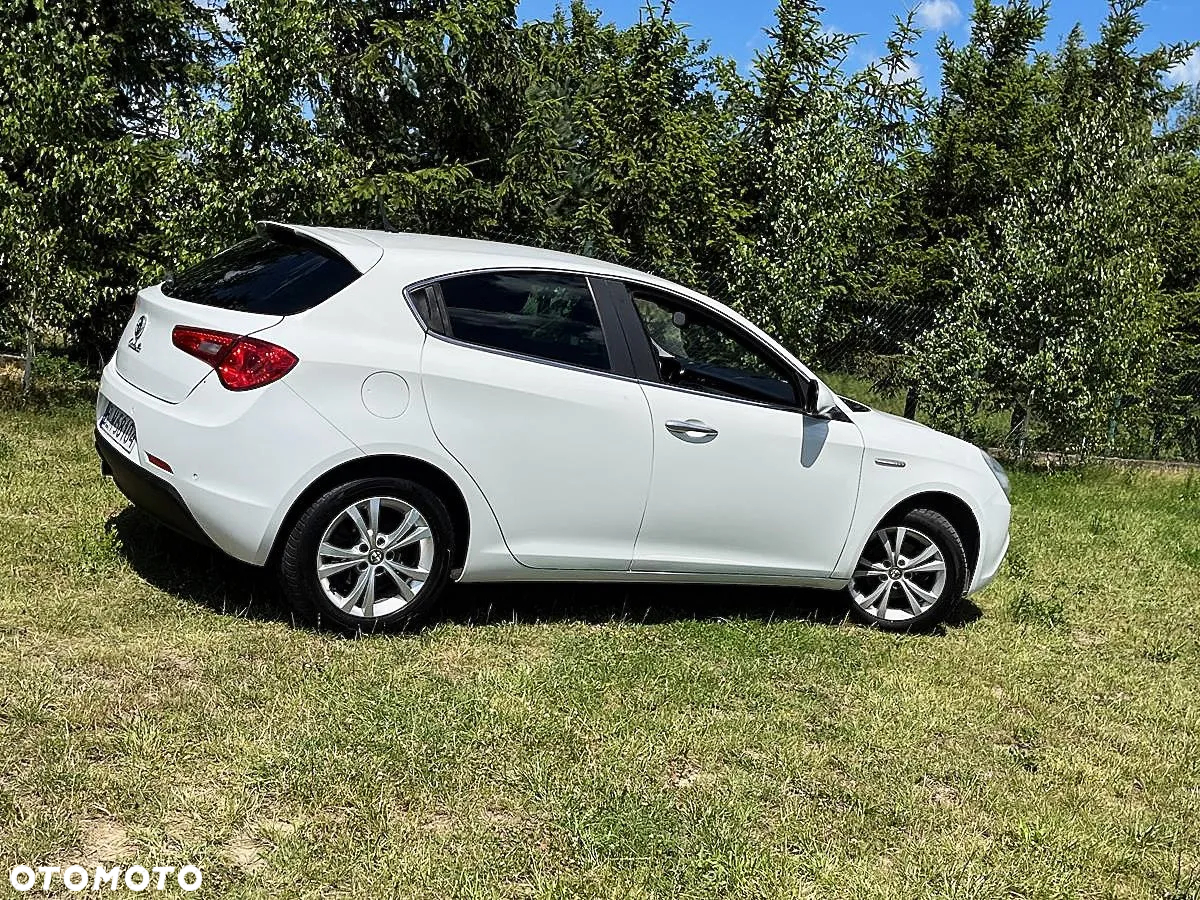 Alfa Romeo Giulietta - 4