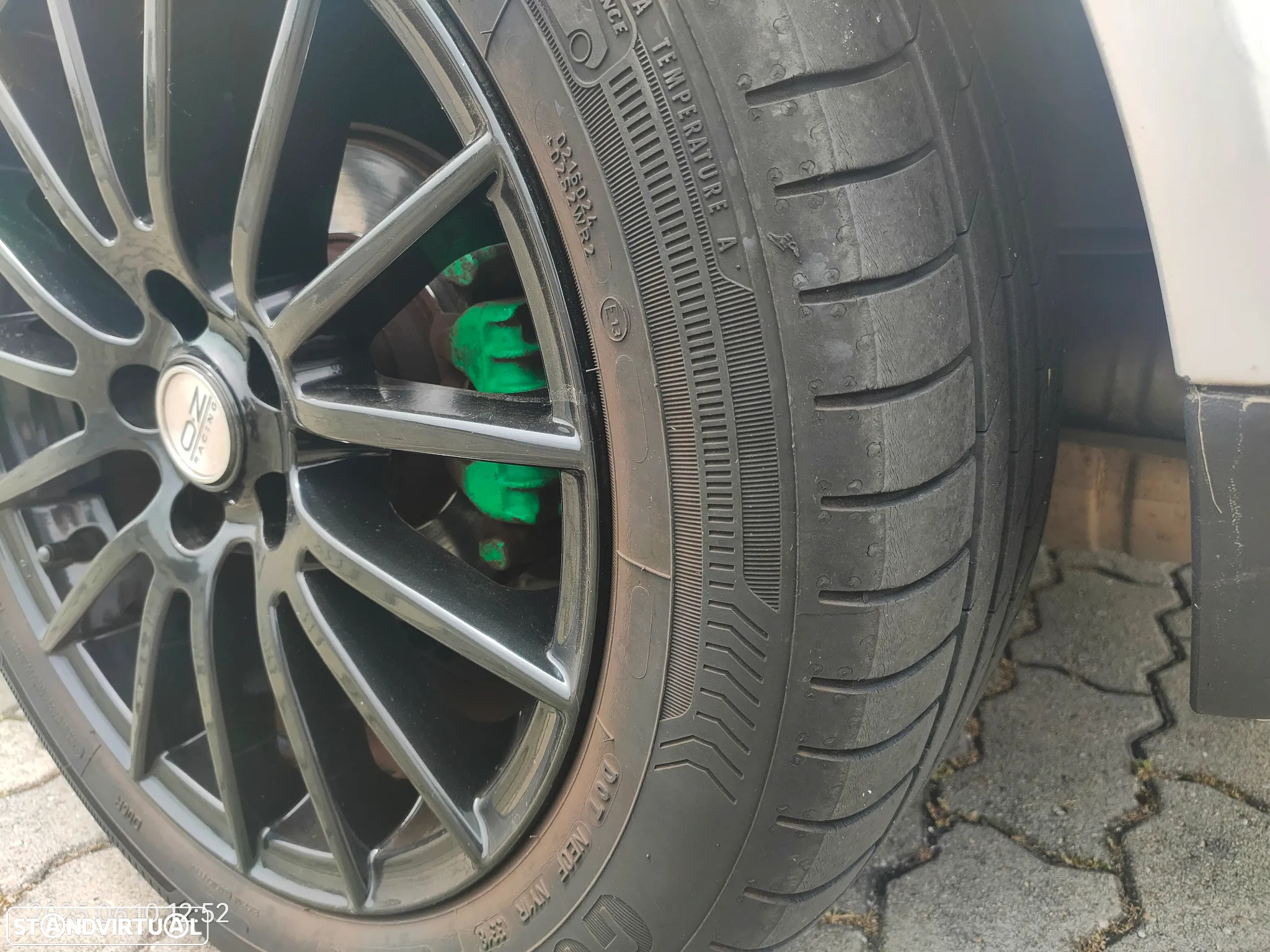 VW Golf 1.9 TDi Highline - 14