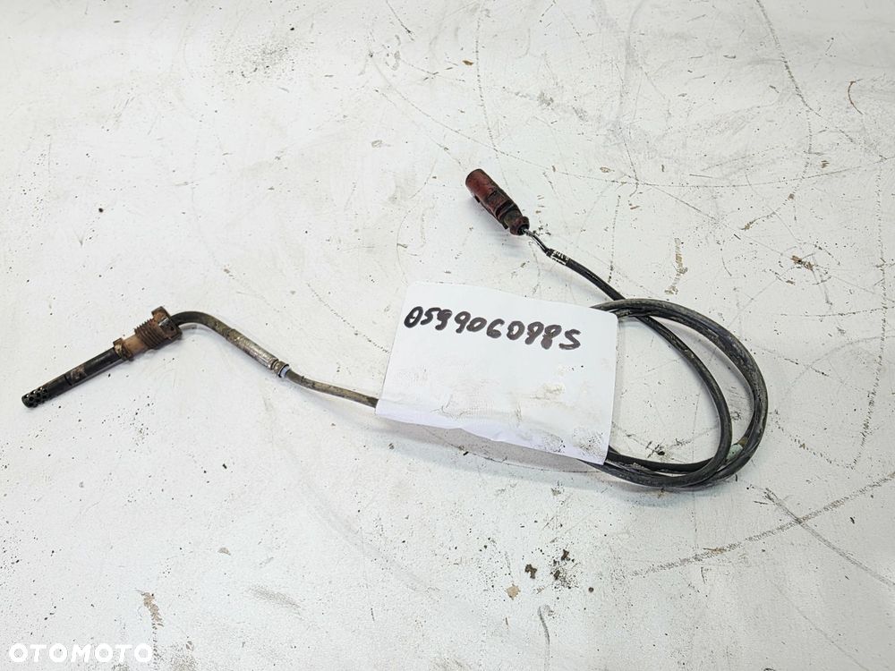 CZUJNIK TEMPERATURY SPALIN AUDI A6 C6 Q7 4L 3.0 TDI 059906088S - 1