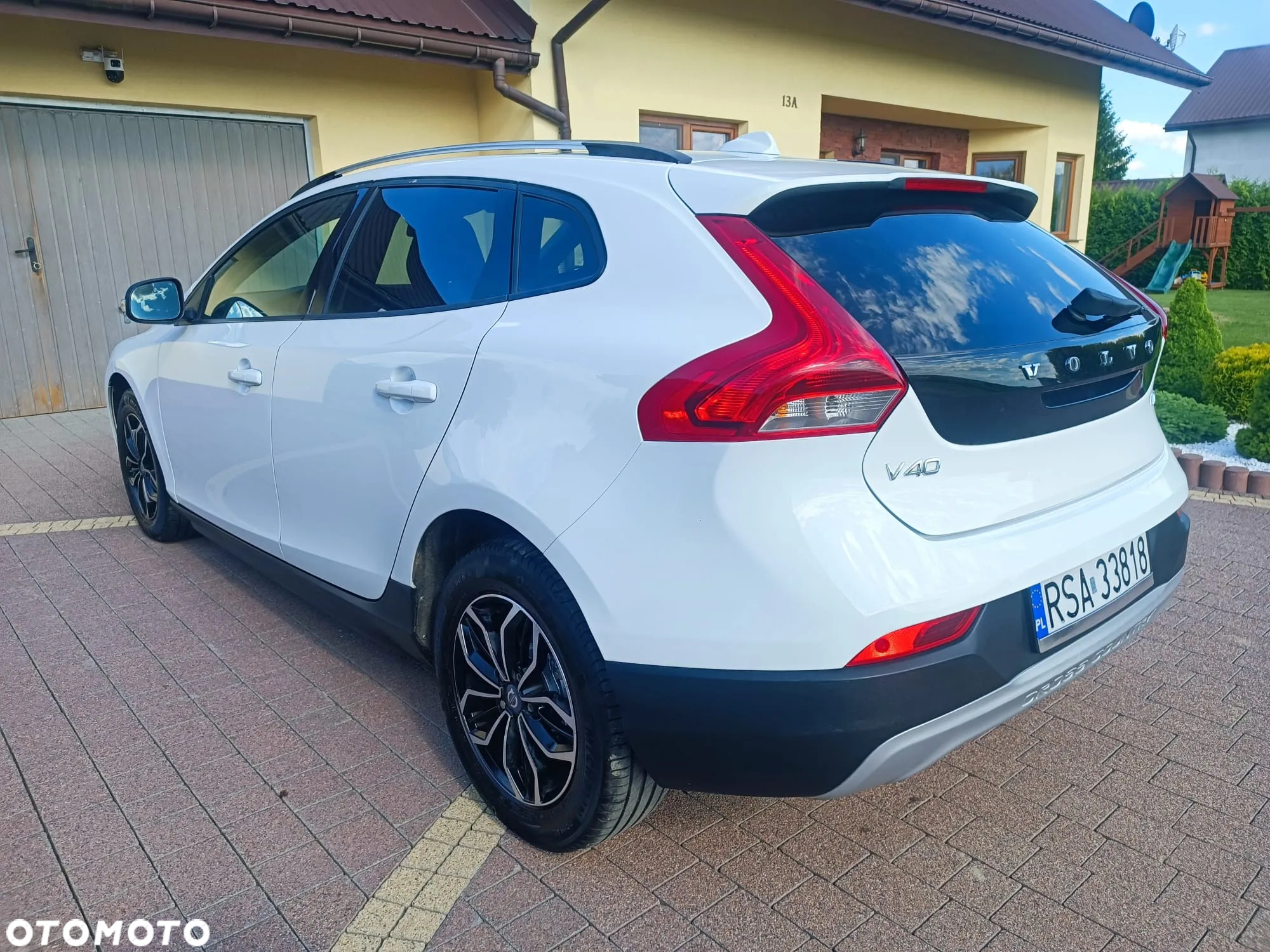 Volvo V40 Cross Country D2 - 14