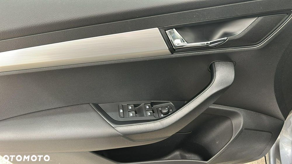 Skoda Karoq 1.5 TSI ACT 4x2 Ambition - 13