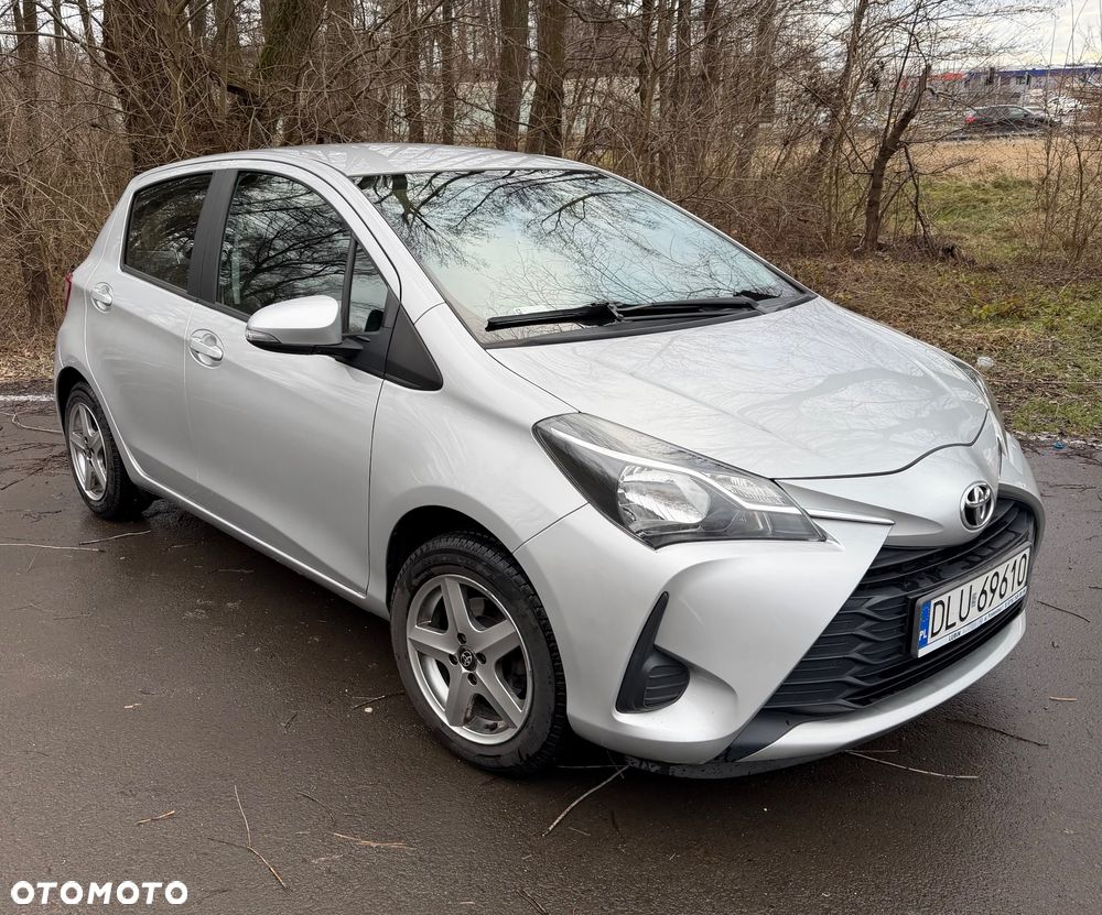 Toyota Yaris 1.0 Active EU6 - 4