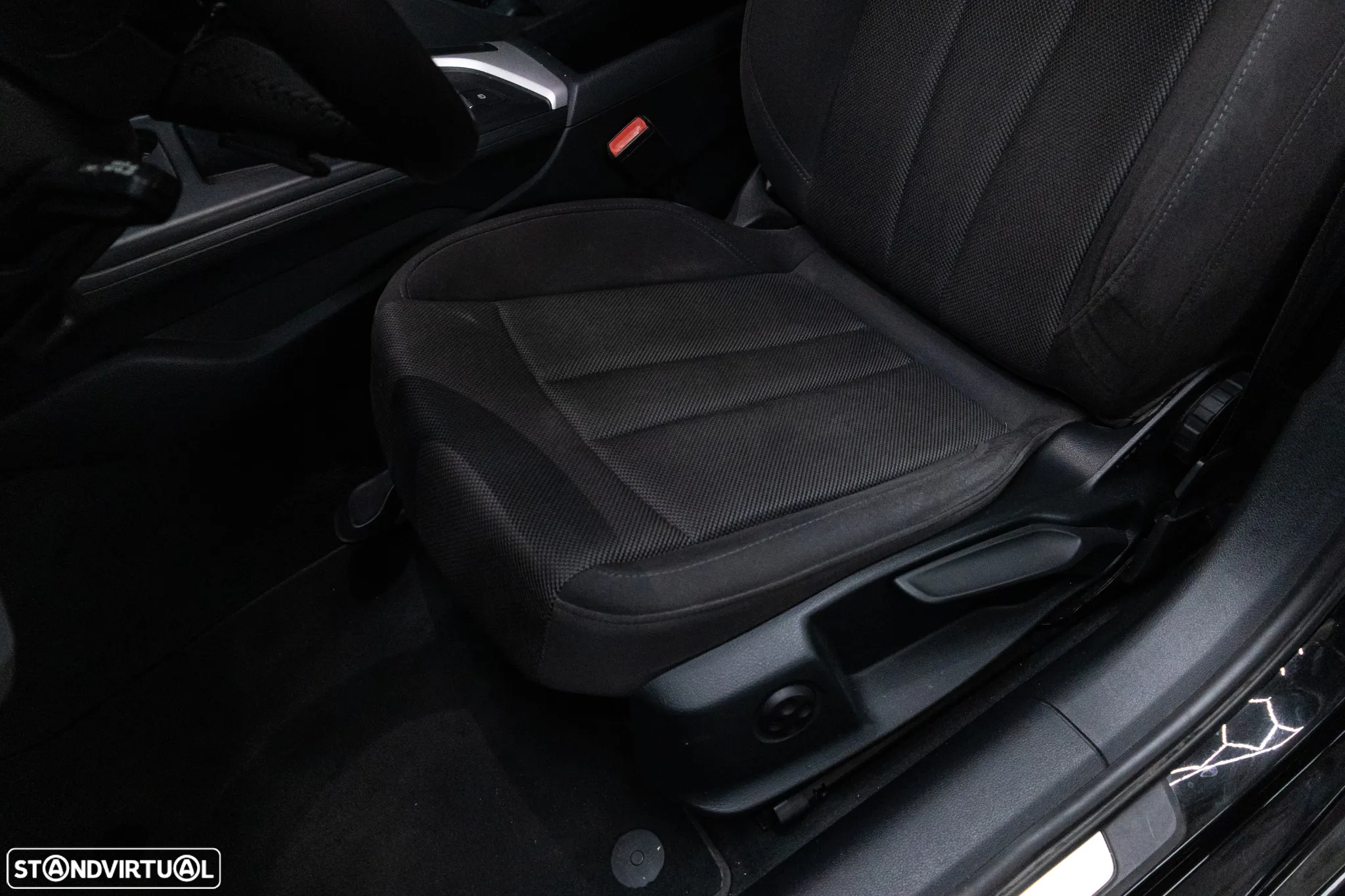 Audi A4 Avant 35 TFSI S tronic - 27