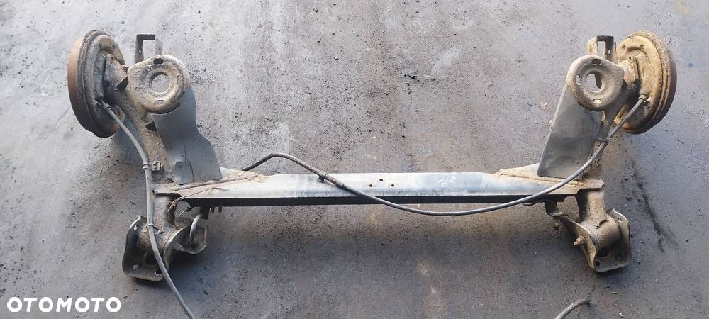 BELKA OŚ ZAWIESZENIA TYŁ BĘBNY Z ABS SKODA OCTAVIA I HB 5D - 6