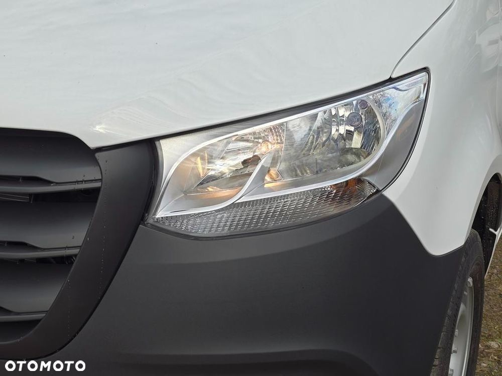 Mercedes-Benz Sprinter 317 CDI Long PRO 9G-Tronic - 24