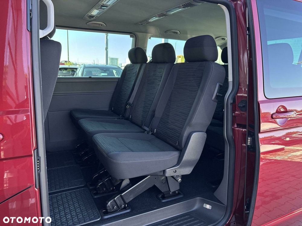 Volkswagen Caravelle 2.0 TDI L2 Comfortline DSG - 24