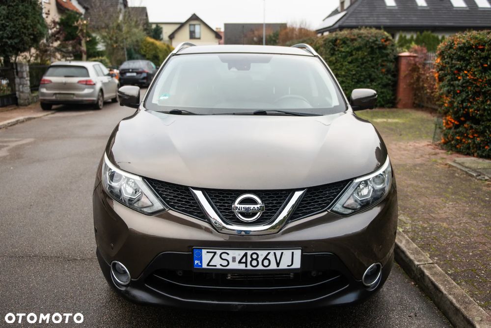 Nissan Qashqai 1.2 DIG-T Xtronic 360 - 2