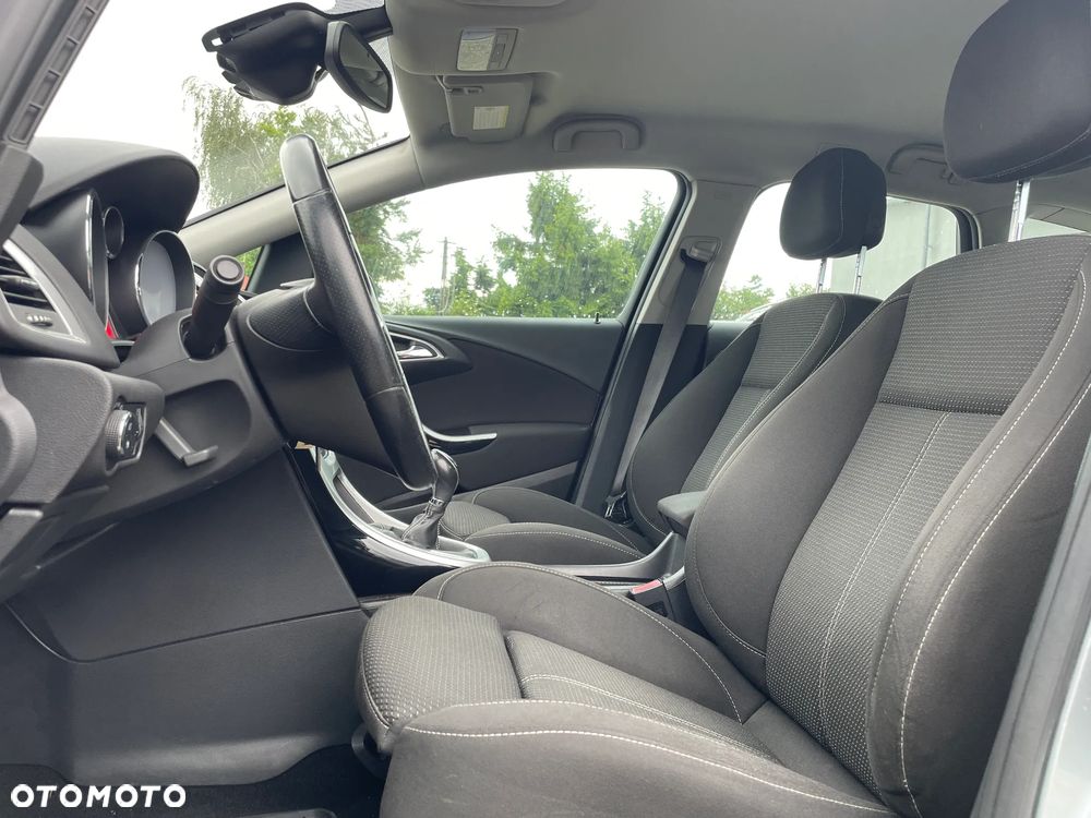 Opel Astra 1.7 CDTI - 12