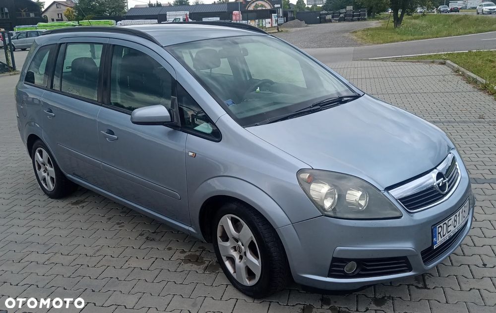 Opel Zafira 1.9 CDTI Enjoy - 4