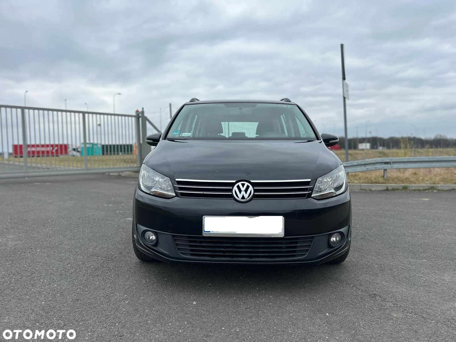 Volkswagen Touran 1.6 TDI DPF Trendline DSG - 11