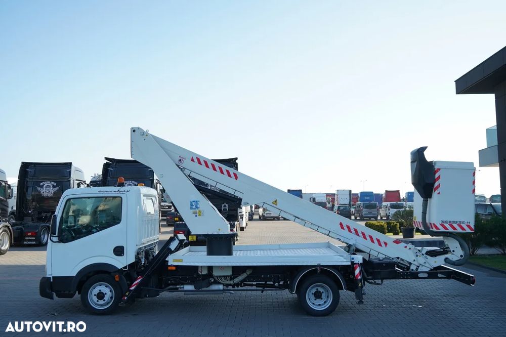 Nissan CABSTAR / ELEVATOR DE 20 DE METRI / GSR E200TE4 / DUBLU / CAPACITATE DE RIDICARE - 200 kg / 4 STABILIZATOARE / - 12