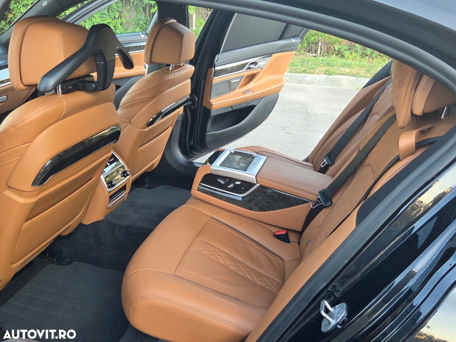 BMW Seria 7 745Le AT PHEV - 22