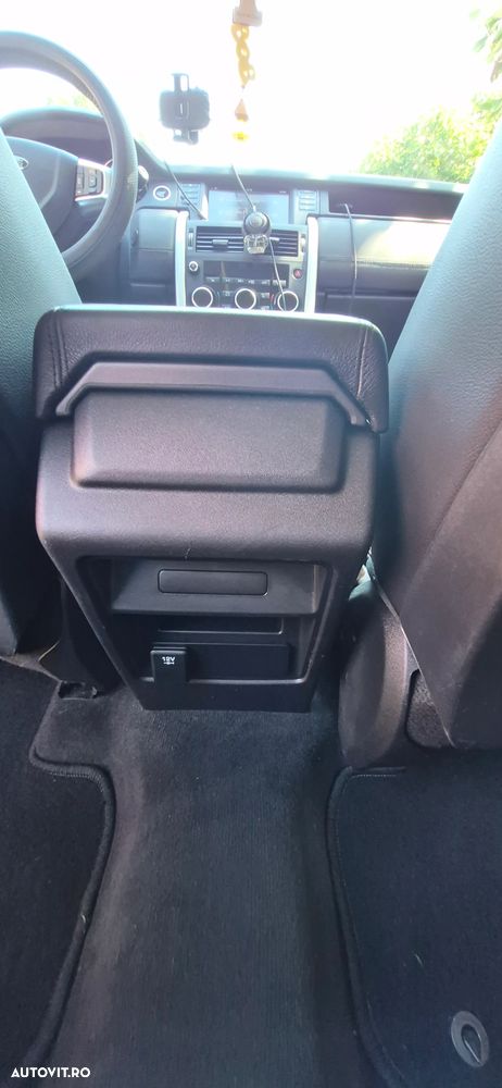 Land Rover Discovery Sport 2.0 D150 R-Dynamic MHEV - 13