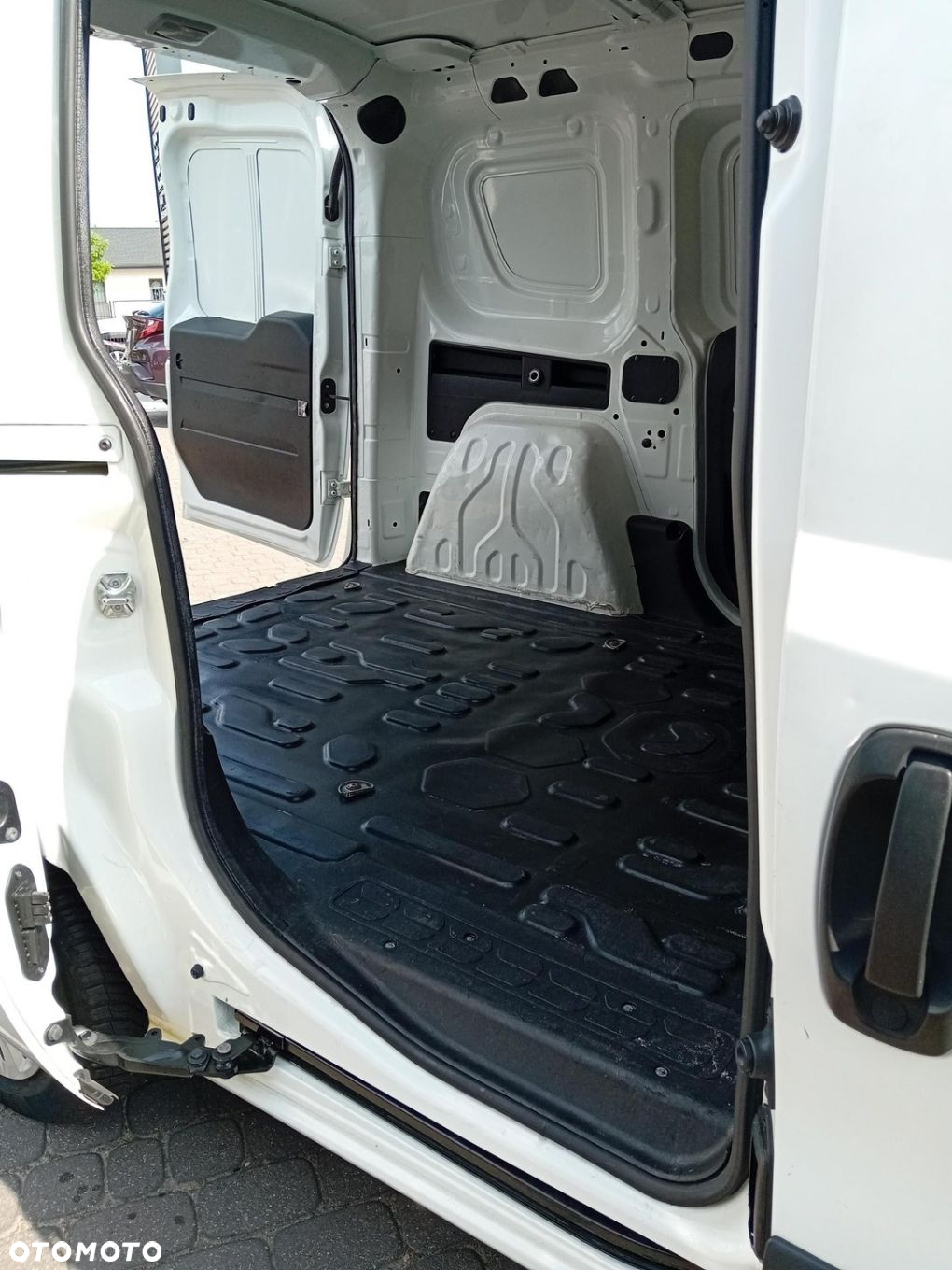 Fiat Doblo 1.3 Multijet 16V Active - 14