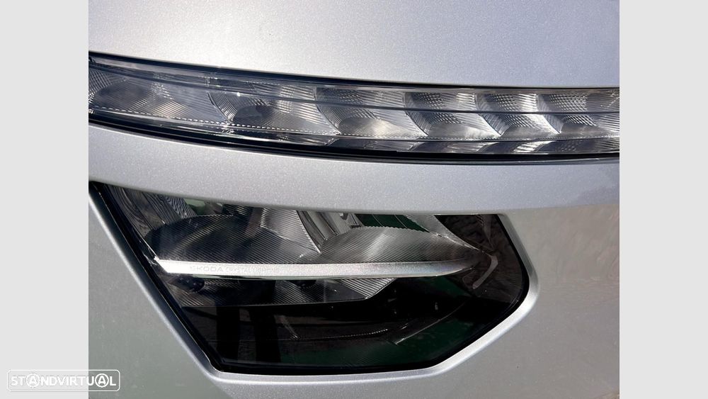 Skoda Kamiq 1.0 TSI DSG - 9
