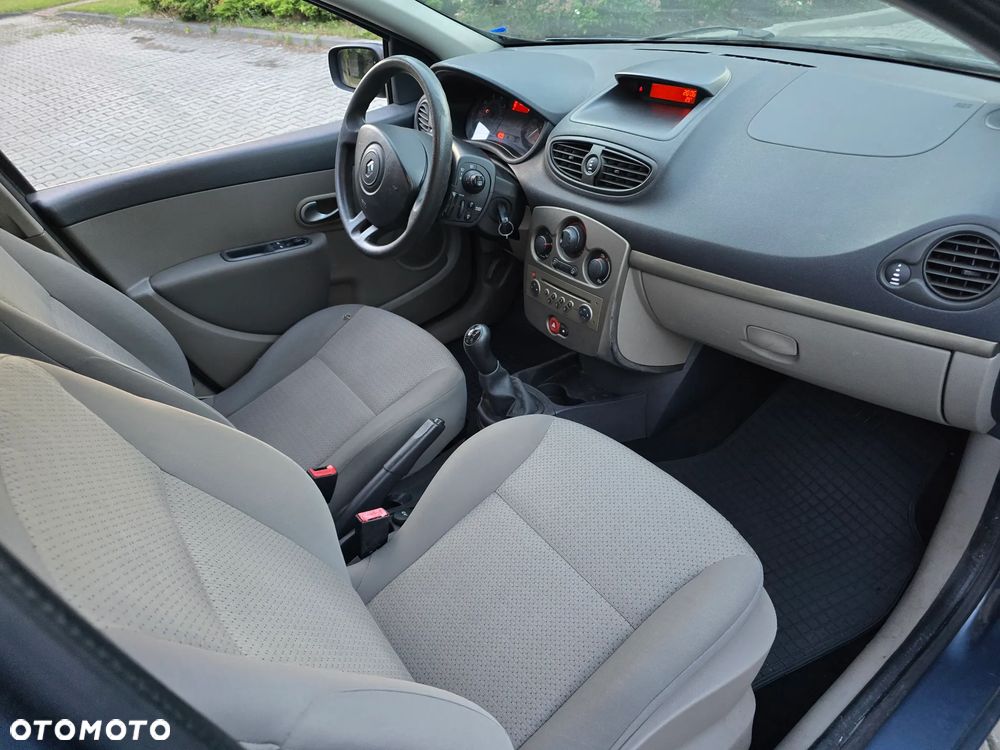 Renault Clio 1.2 16V All Inclusive - 19