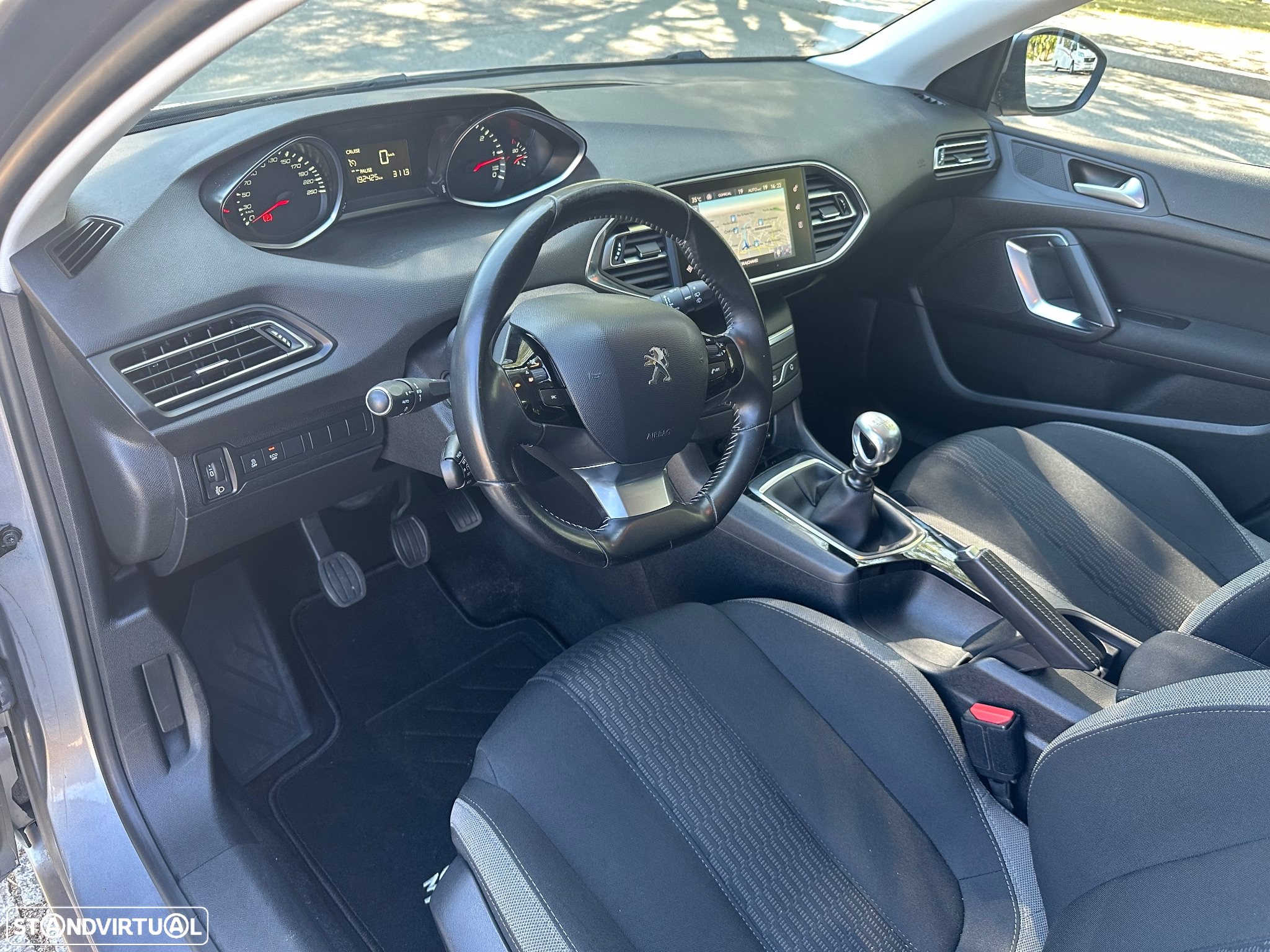 Peugeot 308 1.6 BlueHDi Style - 10