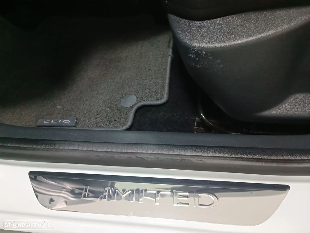 Renault Clio Energy TCe 90 Start & Stop Limited - 23