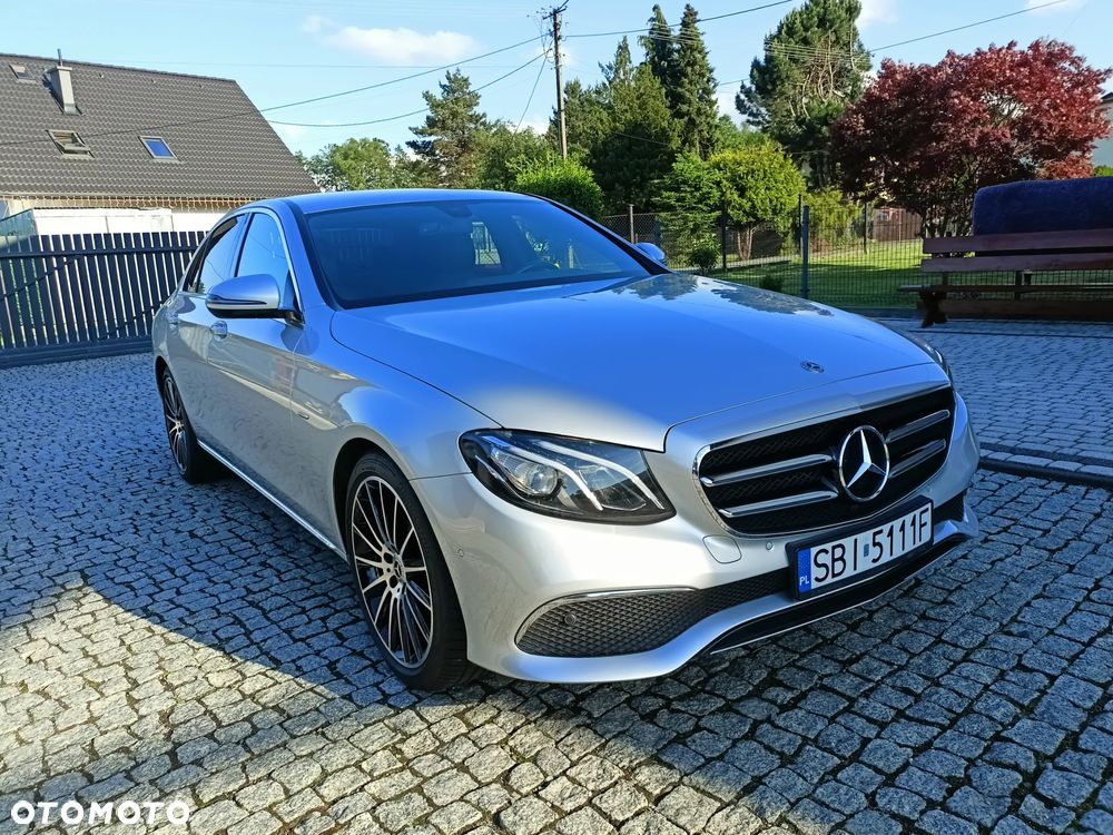 Mercedes-Benz Klasa E 220 d 9G-TRONIC - 22